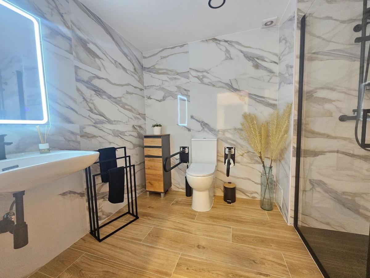 Kala-mar Apartment *